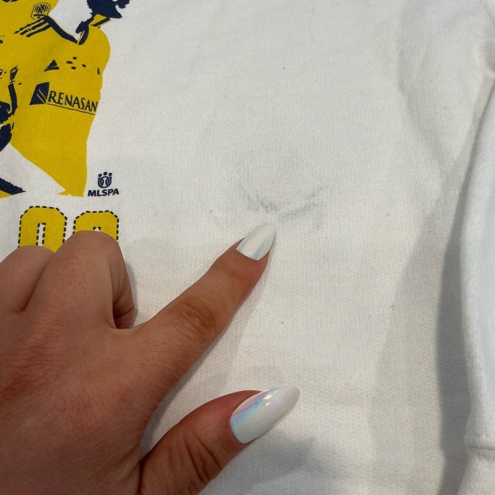 Nashville SC Holiday ’23 White Graphic Crewneck Sweatshirt Size L NWT - Picture 4 of 11